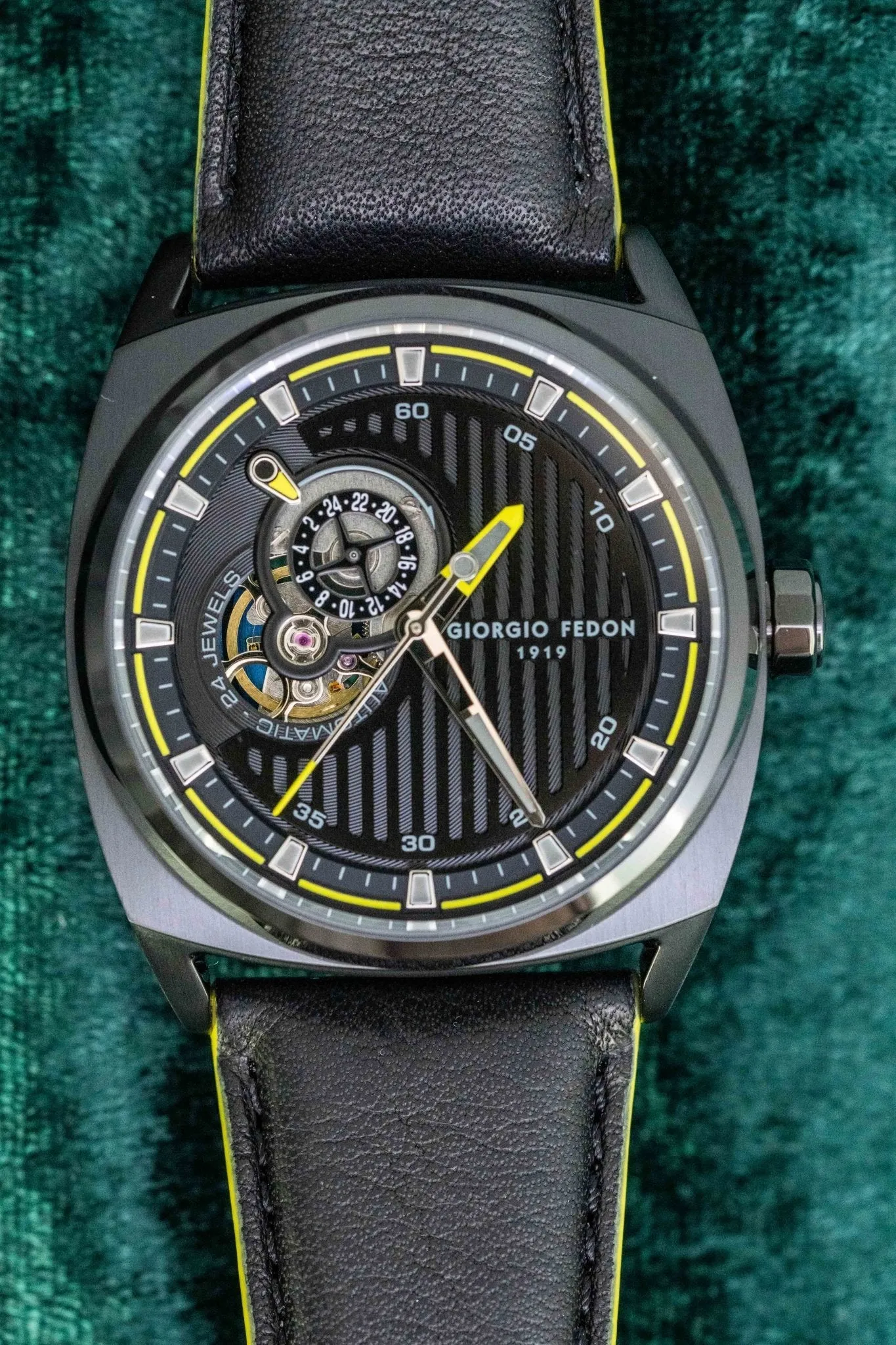 Giorgio Fedon Legend Yellow Black PVD GFCN002