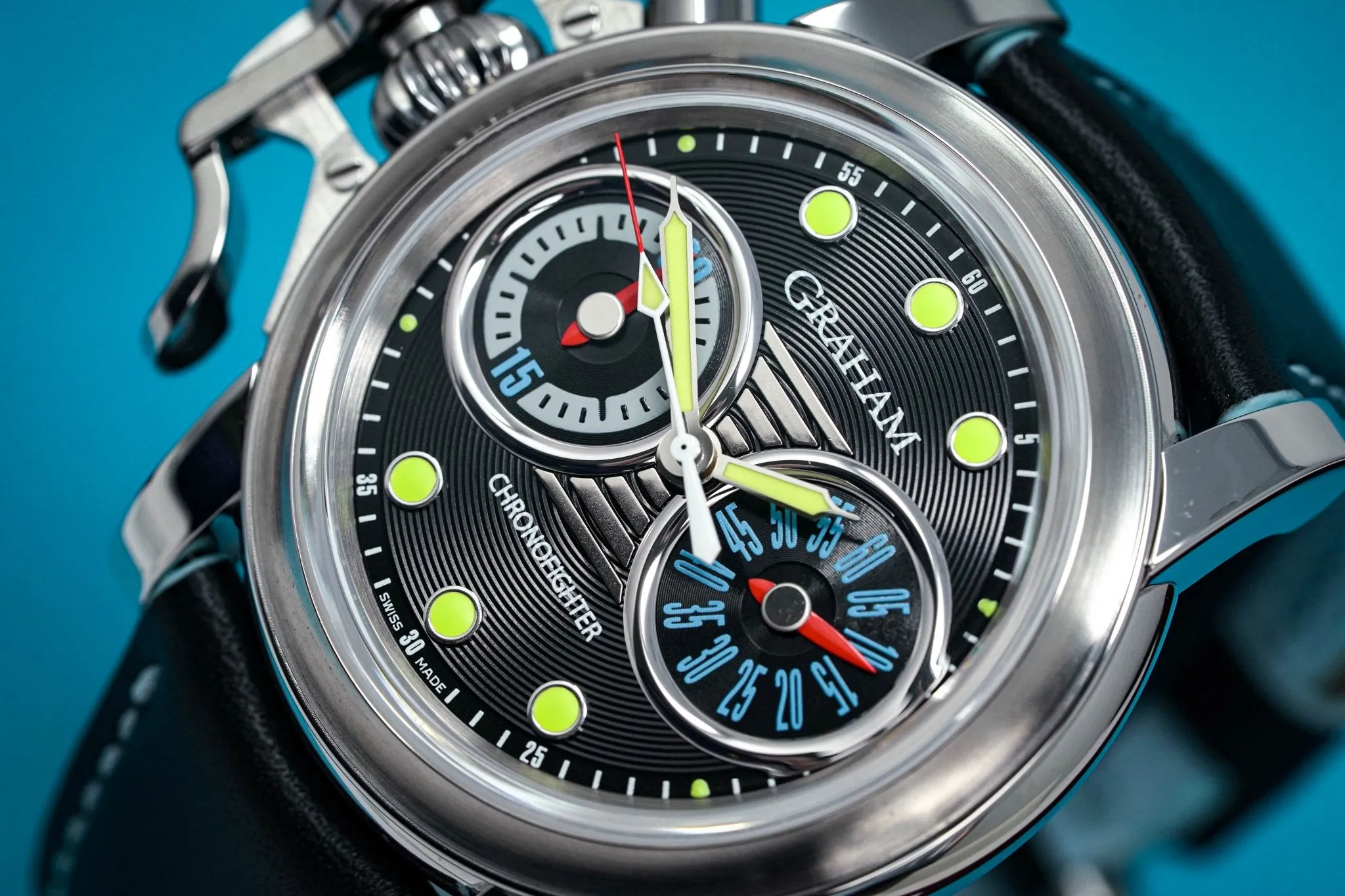 Graham Chronofighter Vintage Stingray Limited Edition 2CVES.B05A