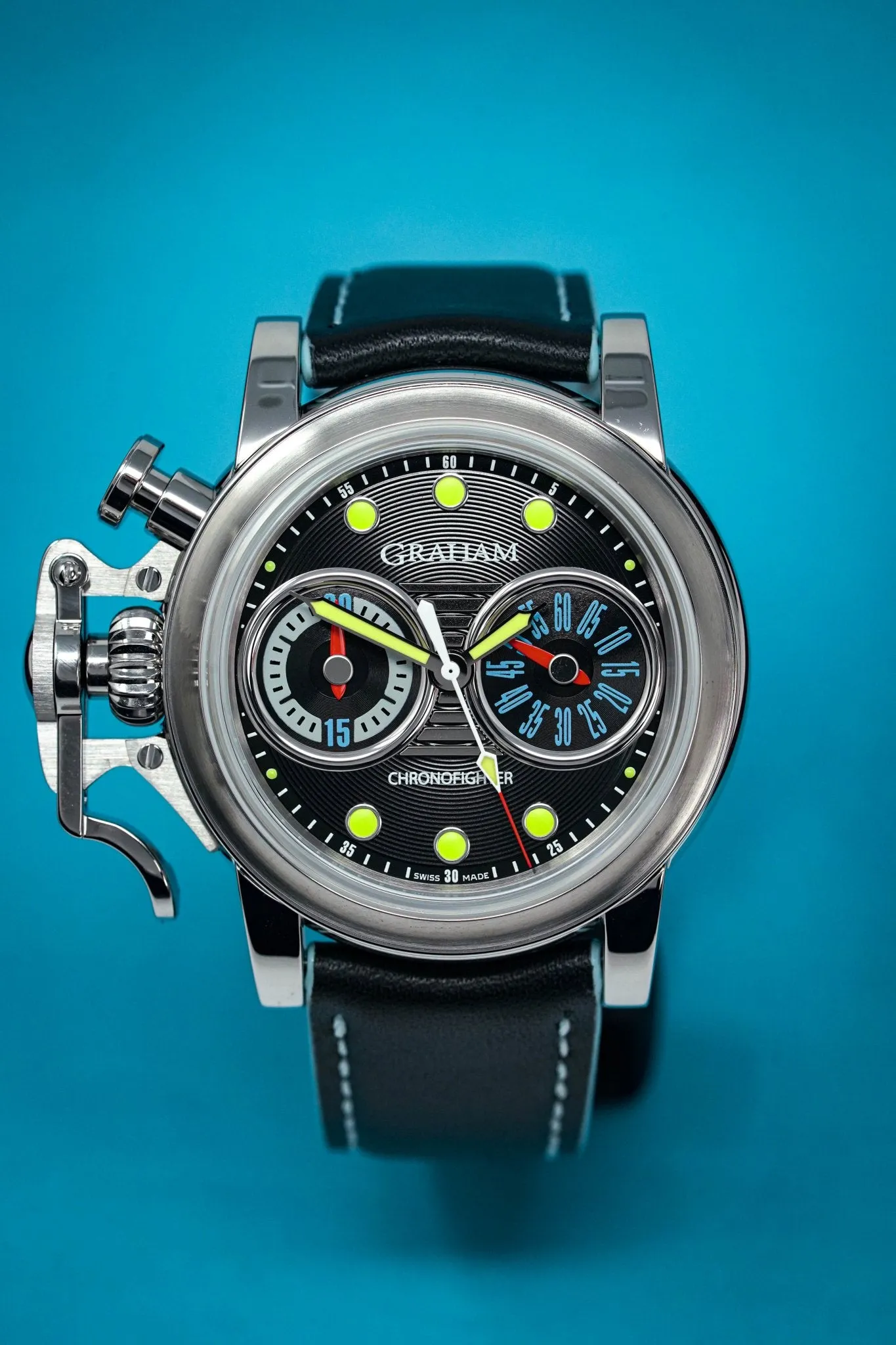 Graham Chronofighter Vintage Stingray Limited Edition 2CVES.B05A