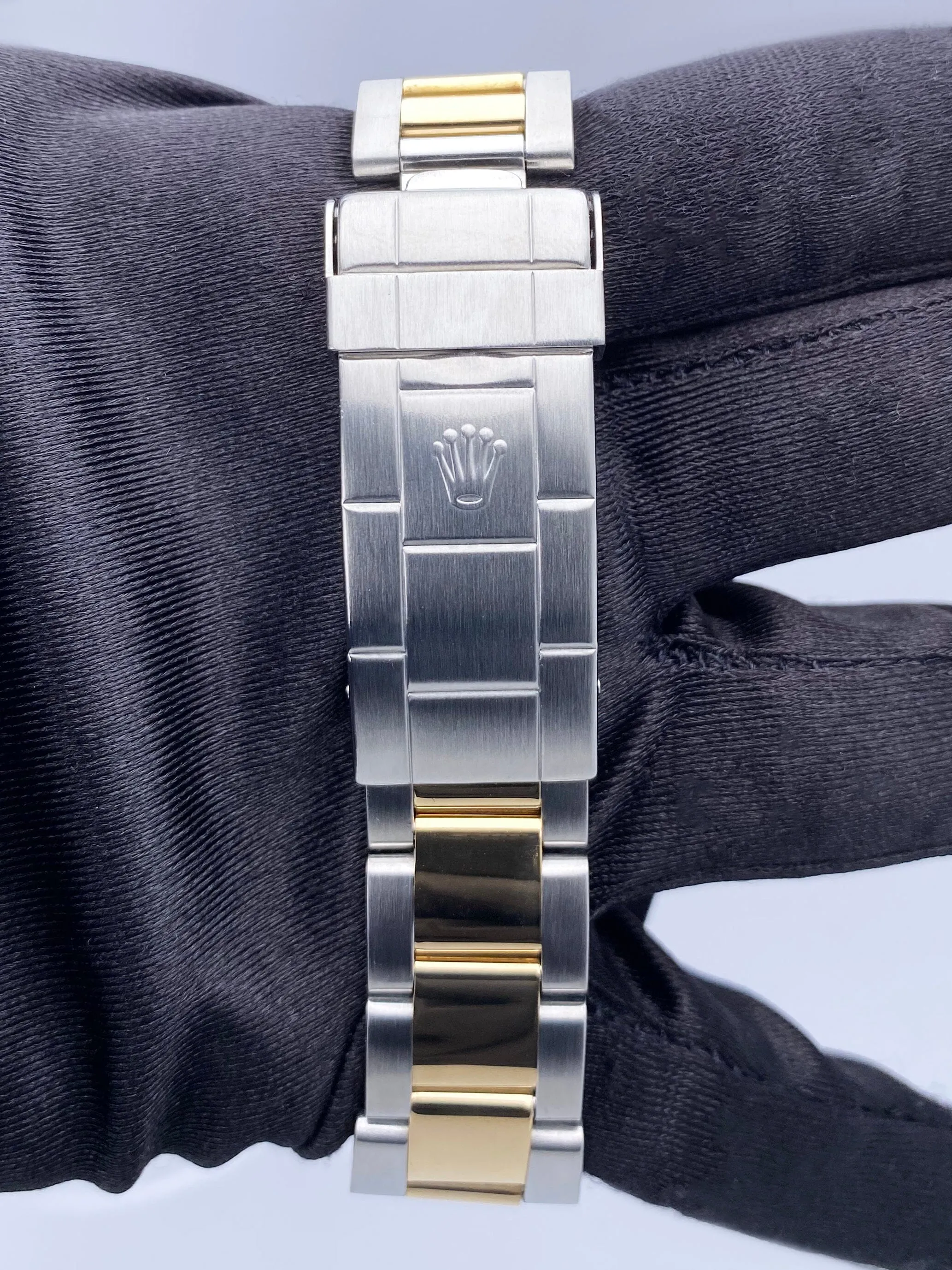 Rolex Submariner 16613 Mens Watch With Box Papers