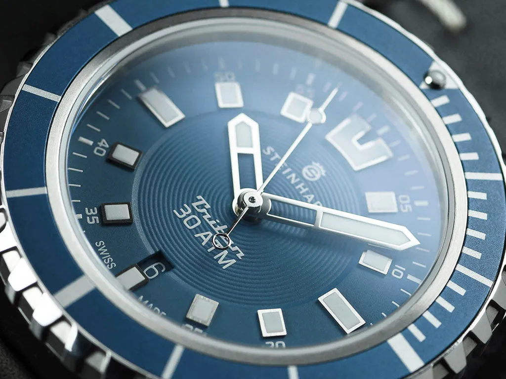 Triton 300 Blue