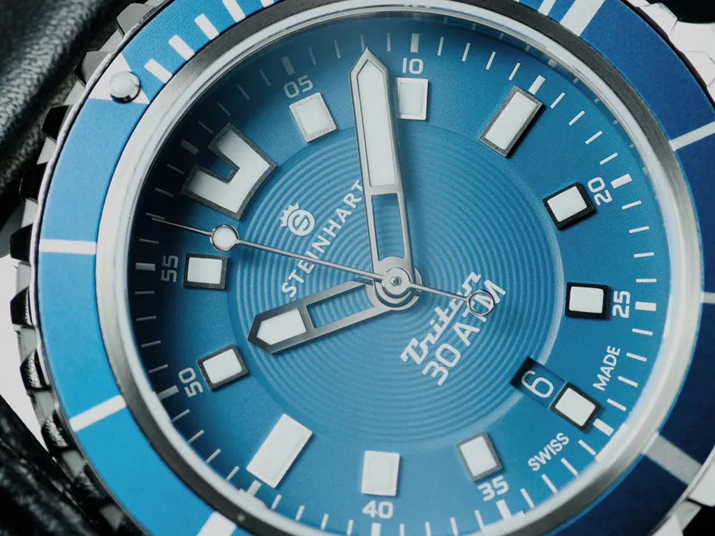 Triton 300 Blue