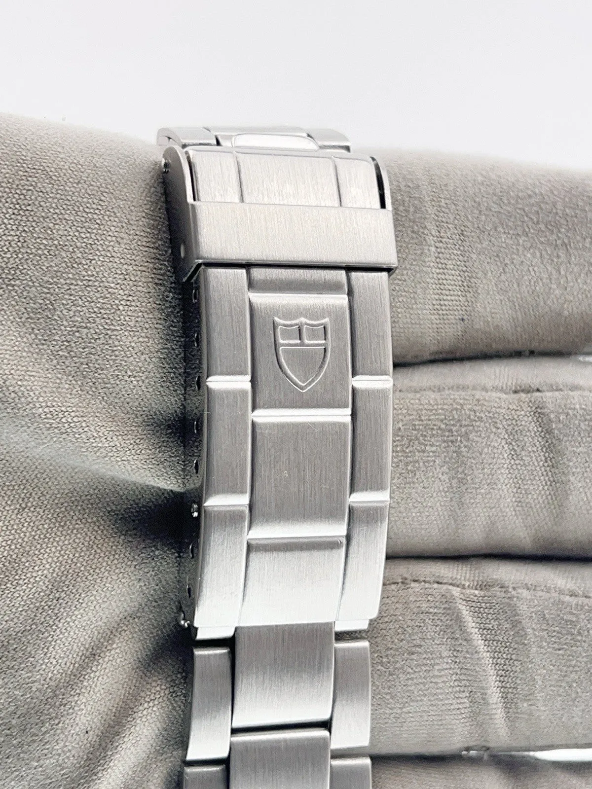 Tudor Submariner Stainless Steel Black Dial 39mm Automatic Men’s Watch 79190