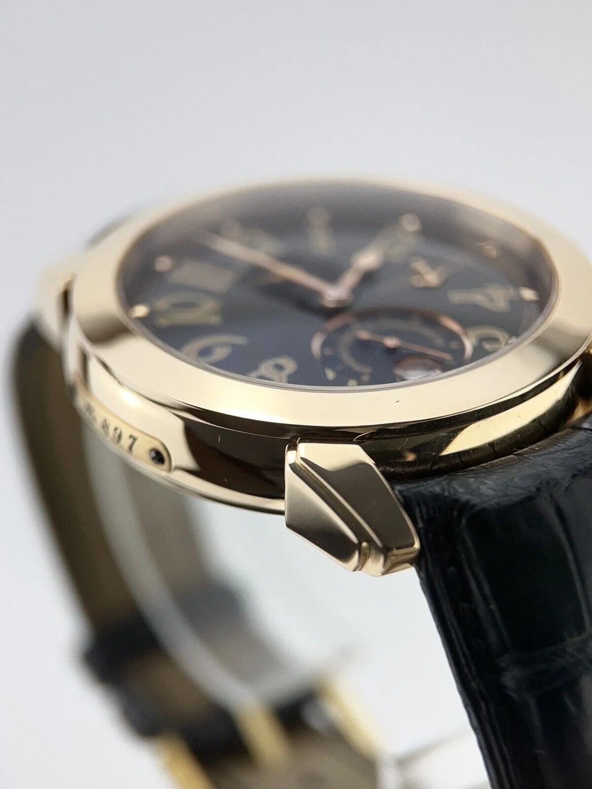 Ulysse Nardin Automatic 40mm 18k Yellow Gold Men’s Watch 276-88 Black Dial