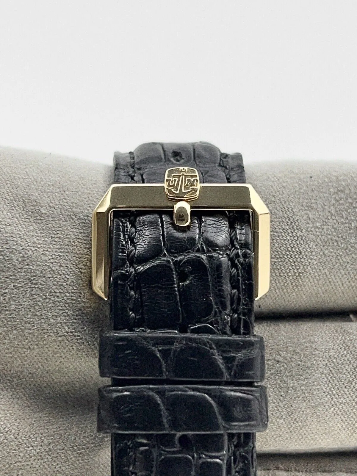 Ulysse Nardin Automatic 40mm 18k Yellow Gold Men’s Watch 276-88 Black Dial